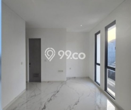 Rumah Luxury Modern Siap Huni di Taman Palem Jakarta Barat Rumah Luxury Modern Siap Huni di Taman Palem Jakarta Barat