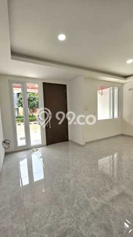Dijual Rumah Mewah Elegan Dengan View Cantik di Taman Palem, Jakarta Barat Dijual Rumah Mewah Elegan Dengan View Cantik di Taman Palem, Jakarta Barat