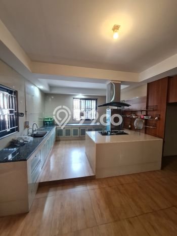 Jual Rumah Luas Megah Dengan View Cantik di Sunrise Garden, Jakarta Barat Jual Rumah Luas Megah Dengan View Cantik di Sunrise Garden, Jakarta Barat