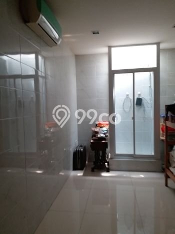 Rumah Minimalis 6 KT di Taman Palem Jakarta Barat Unfurnished Rumah Minimalis 6 KT di Taman Palem Jakarta Barat Unfurnished