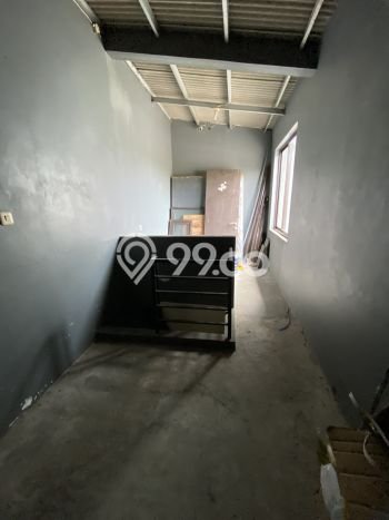Ready to Use! Luxury House LT 90m2 Desain Modern di Daan Mogot Ready to Use! Luxury House LT 90m2 Desain Modern di Daan Mogot