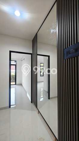 For Sale! Luxury House LT 75m2 Desain Elegan di Duri Kepa For Sale! Luxury House LT 75m2 Desain Elegan di Duri Kepa