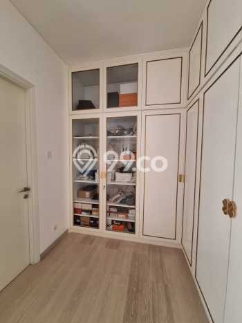 Rumah Elit LB 500m2 Siap Huni Desain Elegan di Permata Buana, Jakarta Barat Rumah Elit LB 500m2 Siap Huni Desain Elegan di Permata Buana, Jakarta Barat