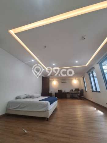 Rumah Luxury Modern Tanpa Renovasi di Sunrise Garden Jakarta Barat Rumah Luxury Modern Tanpa Renovasi di Sunrise Garden Jakarta Barat