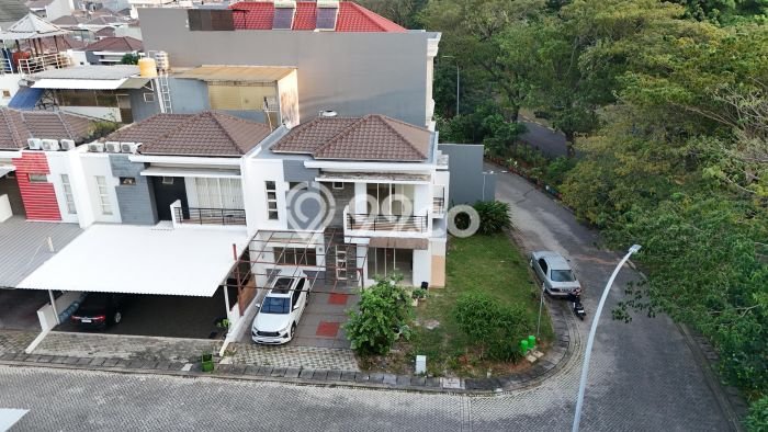 Rumah Elit Modern Siap Huni di Puri Mansion Jakarta Barat Rumah Elit Modern Siap Huni di Puri Mansion Jakarta Barat