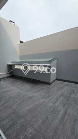 Dijual Rumah Mewah Elegan Dengan View Cantik di Taman Palem, Jakarta Barat Dijual Rumah Mewah Elegan Dengan View Cantik di Taman Palem, Jakarta Barat
