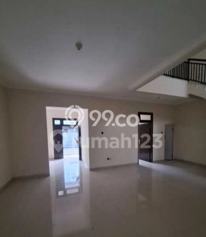 Jual Rumah Mewah Elegan Dengan View Eksklusif di Sunrise Garden, Jakarta Barat Jual Rumah Mewah Elegan Dengan View Eksklusif di Sunrise Garden, Jakarta Barat