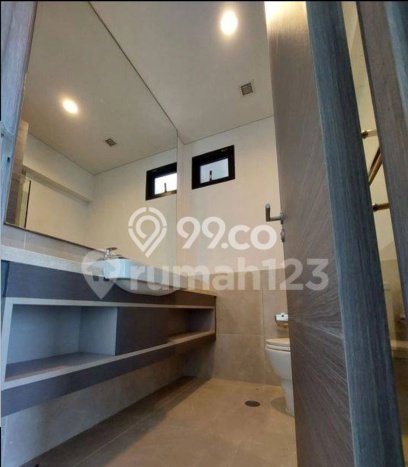 Apartemen Terawat Dijual di Jakarta Barat Spesifikasi 3 KT, 4 KM Apartemen Terawat Dijual di Jakarta Barat Spesifikasi 3 KT, 4 KM