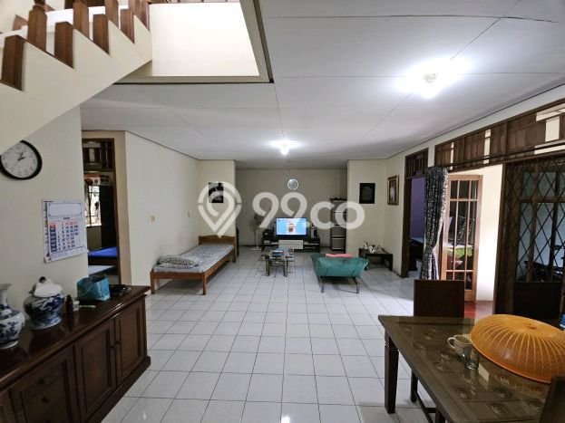 Siap Huni Rumah Mewah 5 Kamar di Ciputat Dekat ke Mana Saja Siap Huni Rumah Mewah 5 Kamar di Ciputat Dekat ke Mana Saja
