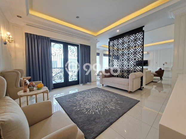For Sale! Luxury House LT 154m2 Desain Elegan di Lebak Bulus For Sale! Luxury House LT 154m2 Desain Elegan di Lebak Bulus