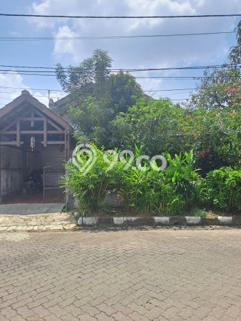Jual Rumah Bagus Siap Huni LB 160m2 di Pamulang, Tangerang Selatan Jual Rumah Bagus Siap Huni LB 160m2 di Pamulang, Tangerang Selatan
