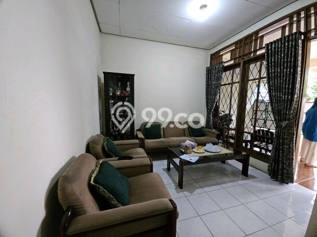 Siap Huni Rumah Mewah 5 Kamar di Ciputat Dekat ke Mana Saja Siap Huni Rumah Mewah 5 Kamar di Ciputat Dekat ke Mana Saja