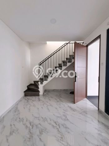 Rumah Strategis Modern Lb 64m2 di Cilandak, Jakarta Selatan Rumah Strategis Modern Lb 64m2 di Cilandak, Jakarta Selatan