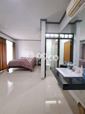 Rumah Elit Modern Siap Huni di Rawamangun Jakarta Timur Rumah Elit Modern Siap Huni di Rawamangun Jakarta Timur