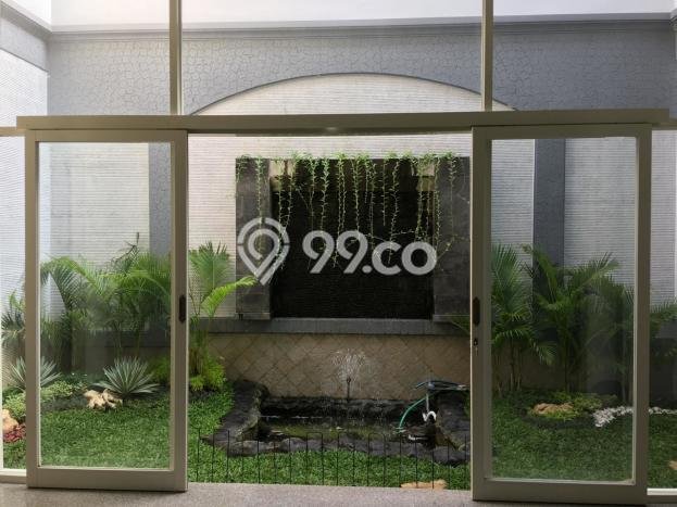 Dijual Rumah Premium dengan Fasilitas Sekitar Komplit di Wiyung, Surabaya Dijual Rumah Premium dengan Fasilitas Sekitar Komplit di Wiyung, Surabaya