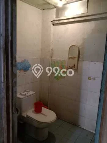 Rumah Kost Dijual di Tambaksari, Surabaya, Spesifikasi 6 KT, 4 KM, 182m2 Rumah Kost Dijual di Tambaksari, Surabaya, Spesifikasi 6 KT, 4 KM, 182m2