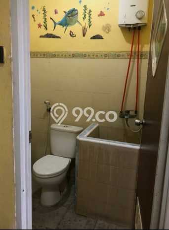 For Sale Rumah 3 Kamar Lokasi Strategis Nyaman dan Strategis di Gedangan For Sale Rumah 3 Kamar Lokasi Strategis Nyaman dan Strategis di Gedangan
