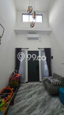 Rumah Mewah Dijual LT 199m2 di Dukuh Pakis, Surabaya Rumah Mewah Dijual LT 199m2 di Dukuh Pakis, Surabaya