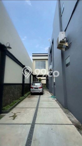 Unit Kantor Dijual di Tegalsari Surabaya Luas Bangunan 347m2 Unit Kantor Dijual di Tegalsari Surabaya Luas Bangunan 347m2