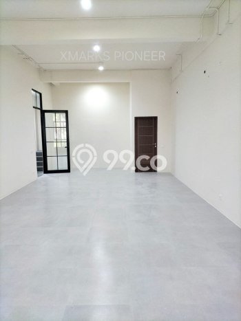 Ruko Dijual Lokasi Emas di Dukuh Pakis Luas 216m2 Ruko Dijual Lokasi Emas di Dukuh Pakis Luas 216m2