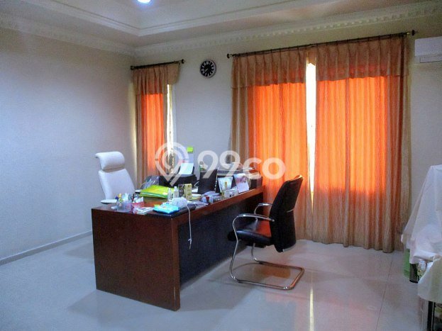 Jual Rumah Mewah Megah Dengan View Eksklusif di Citraland, Surabaya Jual Rumah Mewah Megah Dengan View Eksklusif di Citraland, Surabaya