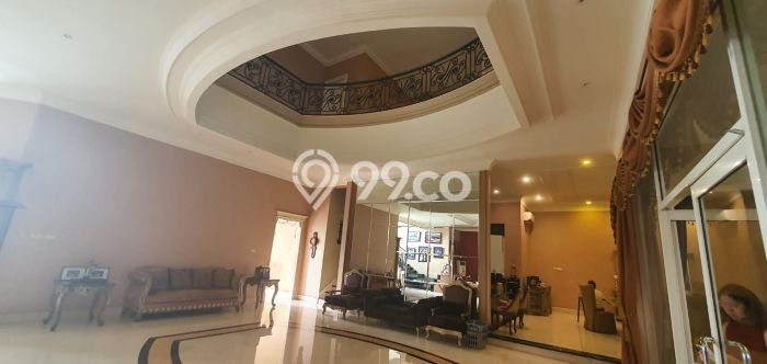 Hunian Mewah Siap Huni LT 513m2 di Kelapa Gading, Jakarta Utara Hunian Mewah Siap Huni LT 513m2 di Kelapa Gading, Jakarta Utara