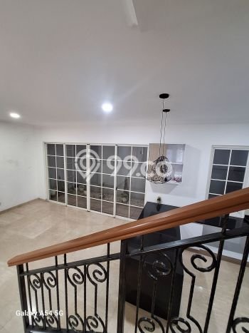 Rumah Elit Modern Siap Huni di Sunter Jakarta Utara Rumah Elit Modern Siap Huni di Sunter Jakarta Utara