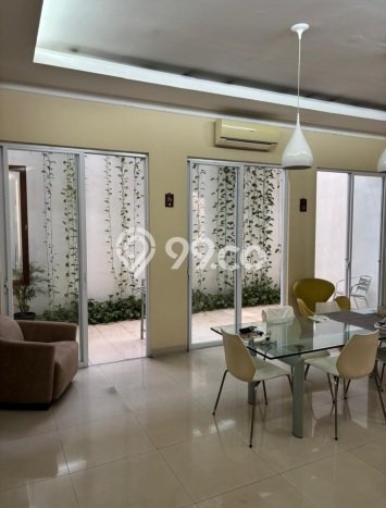 Rumah Luxury Modern Tanpa Renovasi di Pondok Indah Jakarta Selatan Rumah Luxury Modern Tanpa Renovasi di Pondok Indah Jakarta Selatan