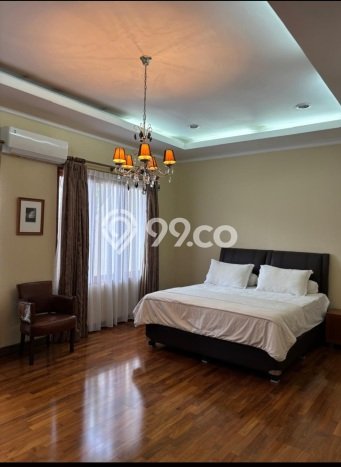 Rumah Luxury Modern Tanpa Renovasi di Pondok Indah Jakarta Selatan Rumah Luxury Modern Tanpa Renovasi di Pondok Indah Jakarta Selatan