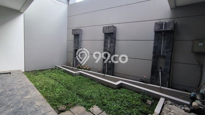 Dijual Rumah Mewah Elegan Dengan View Cantik di Mekar Wangi, Bandung Dijual Rumah Mewah Elegan Dengan View Cantik di Mekar Wangi, Bandung