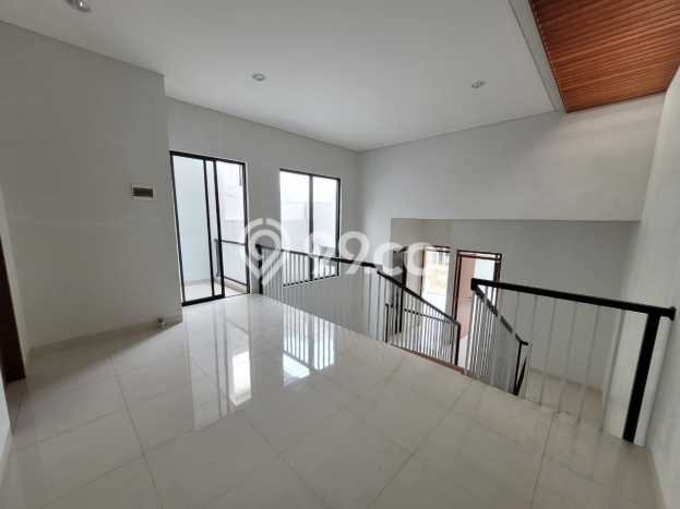 Hunian Elit LB 212m2 Siap Pakai Desain Elegan di Geger Kalong, Bandung Hunian Elit LB 212m2 Siap Pakai Desain Elegan di Geger Kalong, Bandung