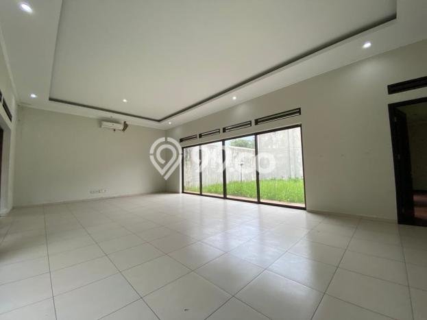 Ready to Use! Luxury House LT 622m2 Desain Modern di Kota Baru Parahyangan Ready to Use! Luxury House LT 622m2 Desain Modern di Kota Baru Parahyangan