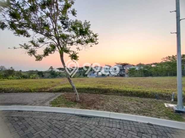 Tanah Dijual Area Strategis di Kota Baru Parahyangan Bandung 949m2 Tanah Dijual Area Strategis di Kota Baru Parahyangan Bandung 949m2