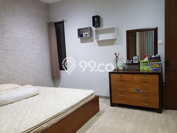 Dijual Rumah Luas Elegan Dengan View Cantik di mekar wangi, Bandung Dijual Rumah Luas Elegan Dengan View Cantik di mekar wangi, Bandung