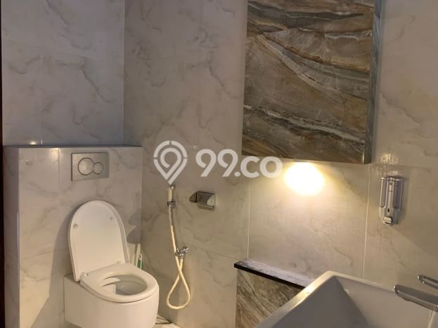 Ready to Use! Premium House LT 815m2 Desain Elegan di Setra Duta Ready to Use! Premium House LT 815m2 Desain Elegan di Setra Duta