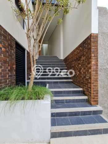 Rumah Modern 2 Kamar LT 91m2 di Setra Duta Rumah Modern 2 Kamar LT 91m2 di Setra Duta