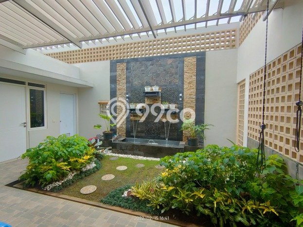 Rumah Elit Modern Tanpa Renovasi di Kota Baru Parahyangan Bandung Rumah Elit Modern Tanpa Renovasi di Kota Baru Parahyangan Bandung