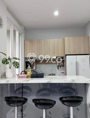 Rumah Mewah LB 270m2 Siap Pakai Desain Elegan di Mekar Wangi, Bandung Rumah Mewah LB 270m2 Siap Pakai Desain Elegan di Mekar Wangi, Bandung