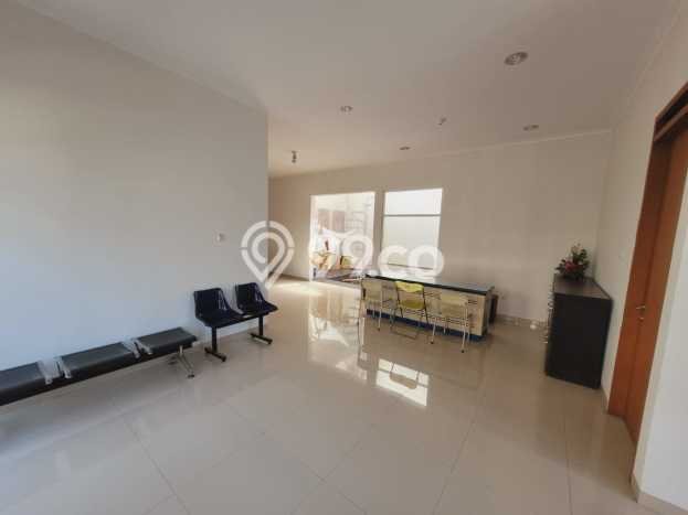 Jual Rumah Mewah Elegan Dengan View Cantik di Mekar Wangi, Bandung Jual Rumah Mewah Elegan Dengan View Cantik di Mekar Wangi, Bandung