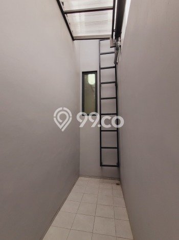 Jual Rumah Luas Elegan Dengan View Cantik di Setra Duta, Bandung Jual Rumah Luas Elegan Dengan View Cantik di Setra Duta, Bandung