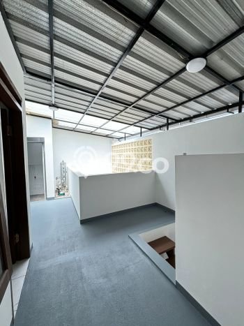 Dijual Rumah Modern 3 KT di Taman Kopo Indah, Bandung Dijual Rumah Modern 3 KT di Taman Kopo Indah, Bandung