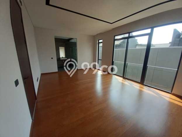 Rumah Mewah LB 265m2 Siap Pakai Desain Elegan di Kota Baru Parahyangan, Bandung Rumah Mewah LB 265m2 Siap Pakai Desain Elegan di Kota Baru Parahyangan, Bandung