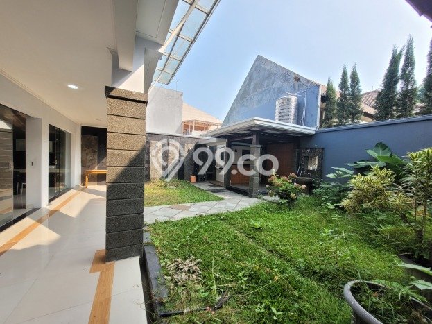 For Sale! Premium House LT 475m2 Desain Elegan di Kota Baru Parahyangan For Sale! Premium House LT 475m2 Desain Elegan di Kota Baru Parahyangan