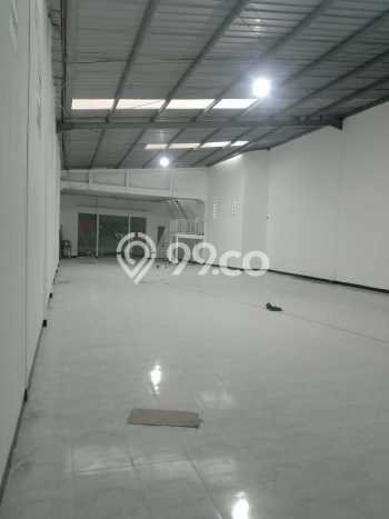 Lokasi Strategis! Dijual Gudang Bisnis di Soreang, Bandung Kondisi Baik Lokasi Strategis! Dijual Gudang Bisnis di Soreang, Bandung Kondisi Baik