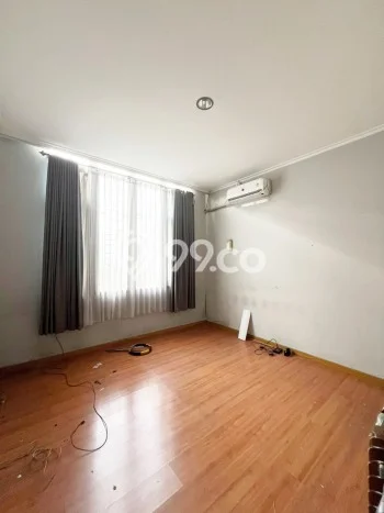 Jarang Ada! Rumah Kontrakan 4 Kamar Bagus Siap Huni Mekar Wangi Jarang Ada! Rumah Kontrakan 4 Kamar Bagus Siap Huni Mekar Wangi