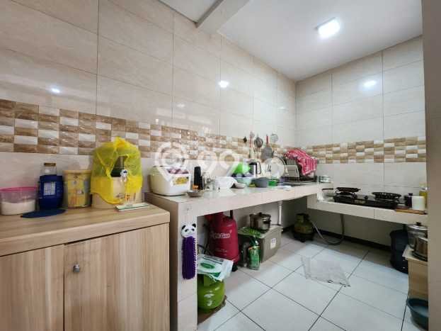 Rumah Elit Modern Tanpa Renovasi di Kota Baru Parahyangan Bandung Rumah Elit Modern Tanpa Renovasi di Kota Baru Parahyangan Bandung