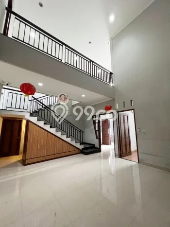 Jarang Ada! Rumah Kontrakan 4 Kamar Bagus Siap Huni Mekar Wangi Jarang Ada! Rumah Kontrakan 4 Kamar Bagus Siap Huni Mekar Wangi