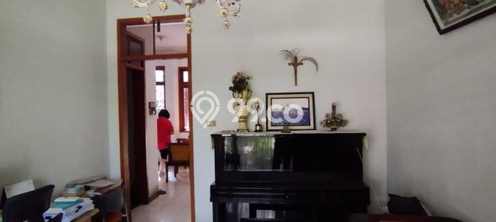 Rumah Luxury Modern Tanpa Renovasi di Pajajaran Bandung Rumah Luxury Modern Tanpa Renovasi di Pajajaran Bandung