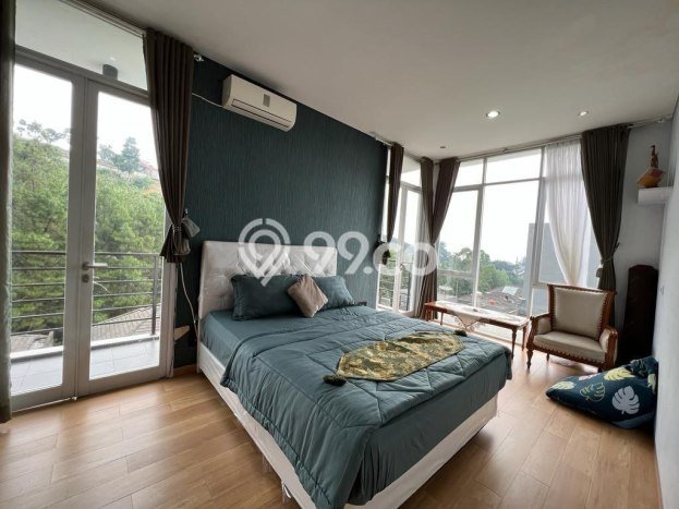 Rumah Mewah LB 300m2 Siap Pakai Desain Elegan di Resor Dago Pakar, Bandung Rumah Mewah LB 300m2 Siap Pakai Desain Elegan di Resor Dago Pakar, Bandung