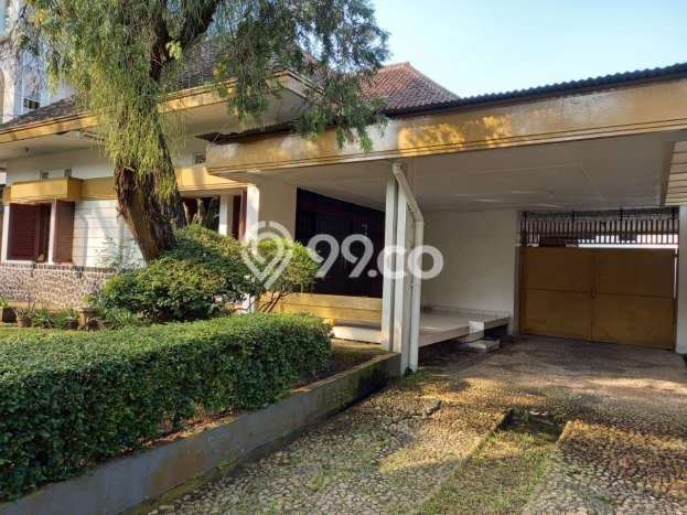 Rumah Luxury Modern Tanpa Renovasi di Riau Bandung Rumah Luxury Modern Tanpa Renovasi di Riau Bandung